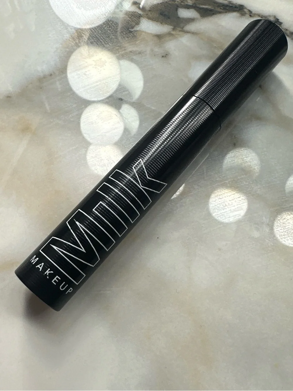 Milk mascara primer - white
